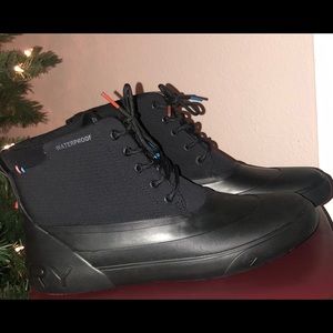 sperry icebreaker boot